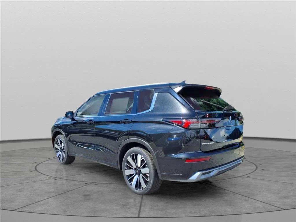 new 2025 Mitsubishi Outlander car, priced at $36,892
