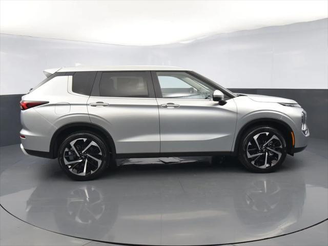 new 2024 Mitsubishi Outlander car, priced at $36,200