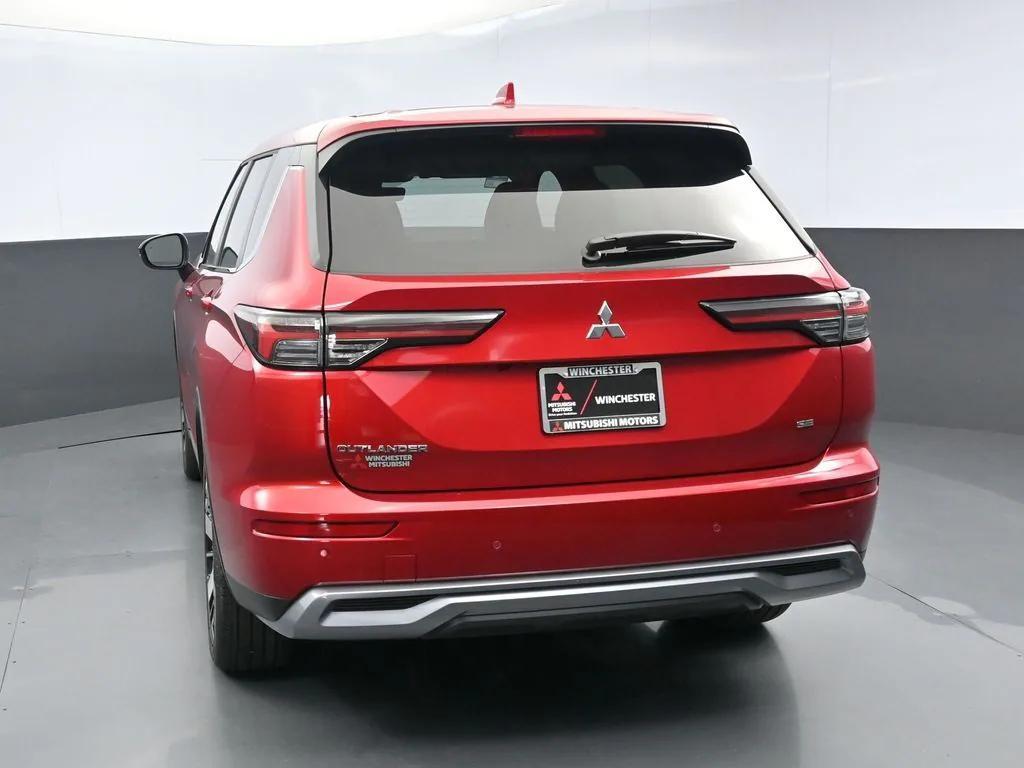 new 2025 Mitsubishi Outlander car, priced at $34,260