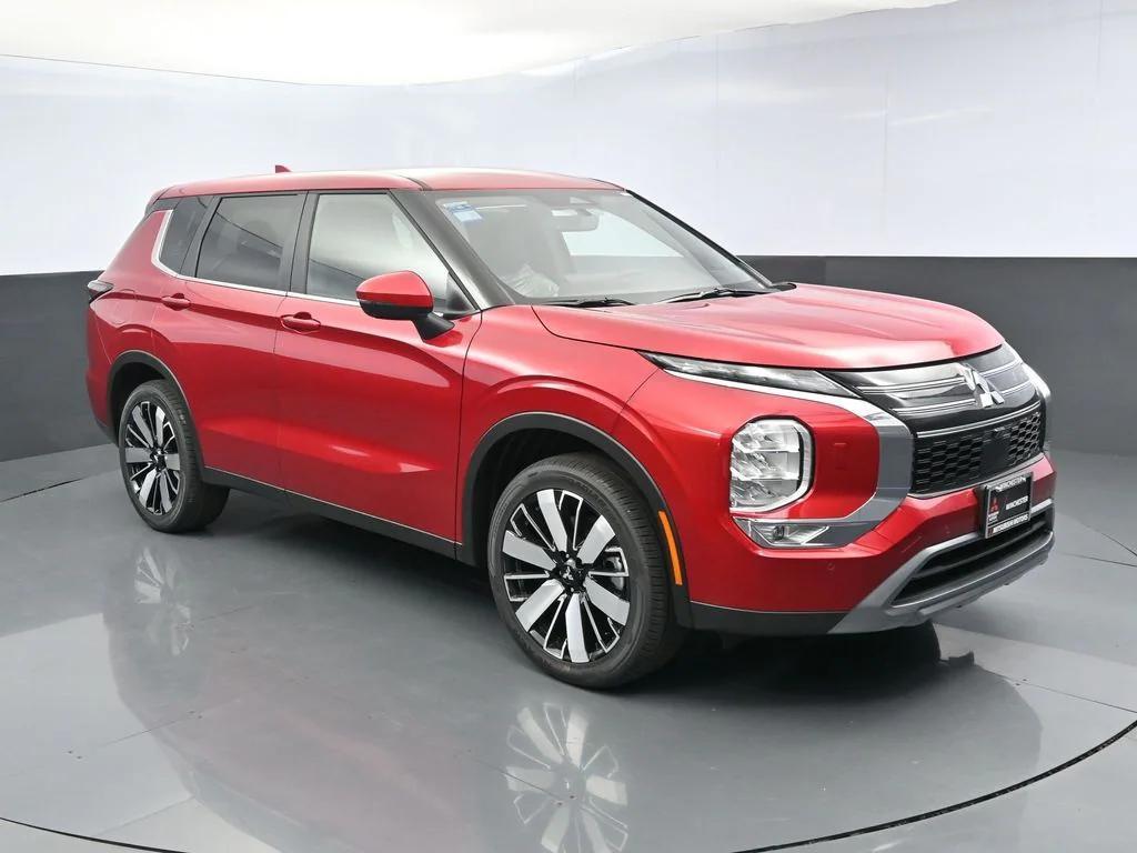 new 2025 Mitsubishi Outlander car, priced at $34,260