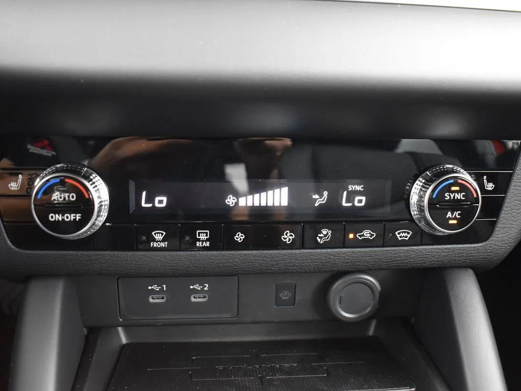 new 2025 Mitsubishi Outlander car, priced at $34,260