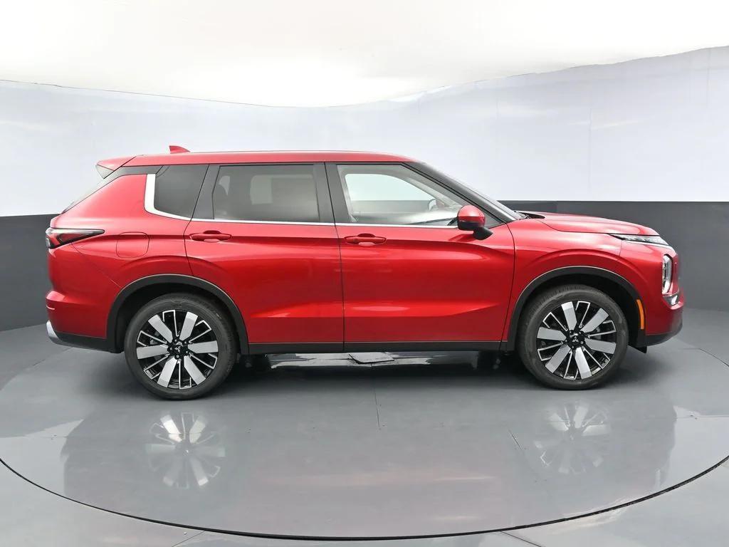 new 2025 Mitsubishi Outlander car, priced at $34,260