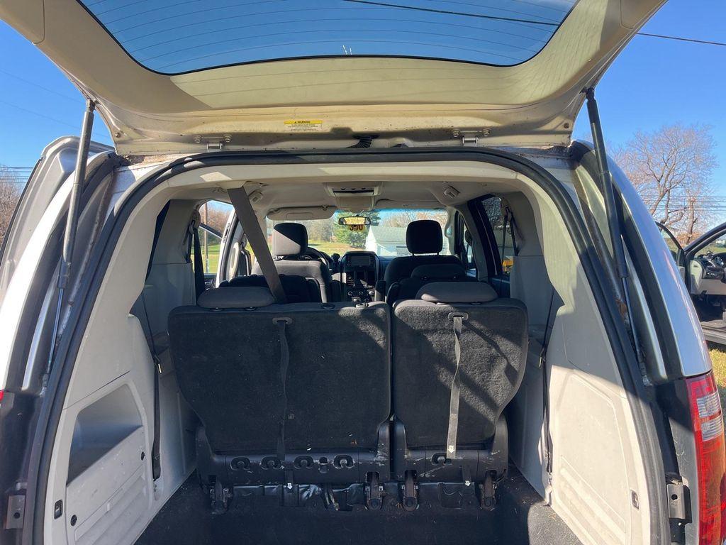 used 2009 Dodge Grand Caravan car, priced at $3,940