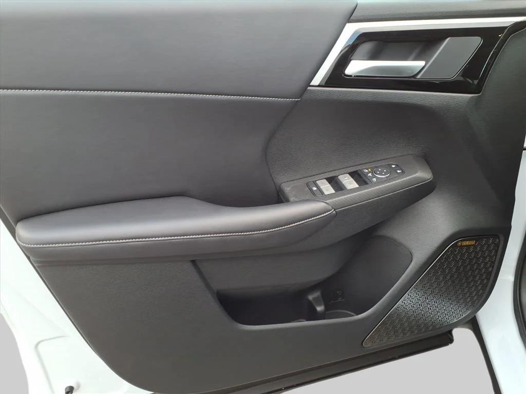 new 2025 Mitsubishi Outlander car, priced at $40,213