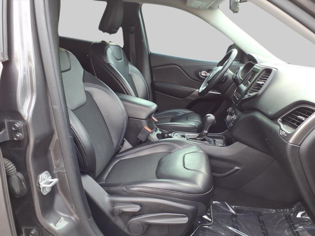 used 2019 Jeep Cherokee car, priced at $14,597