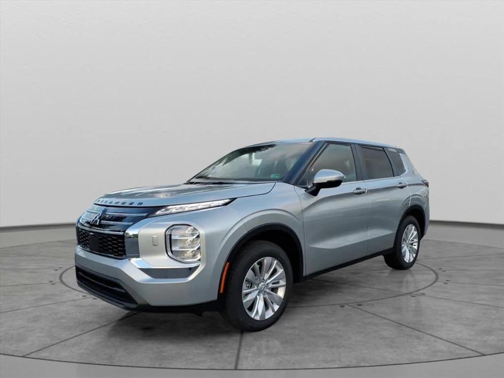 new 2025 Mitsubishi Outlander car, priced at $33,733