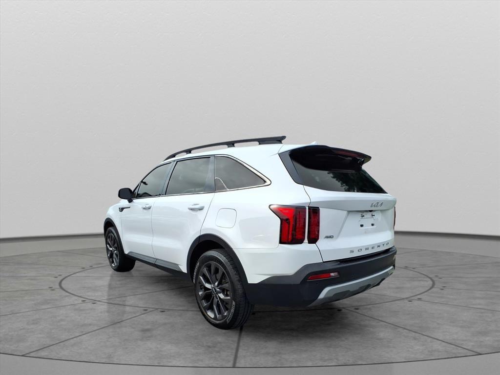 used 2022 Kia Sorento car, priced at $23,877