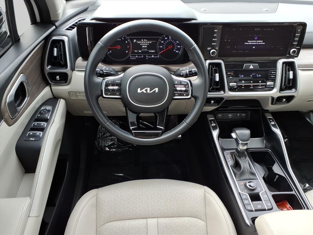 used 2022 Kia Sorento car, priced at $23,877
