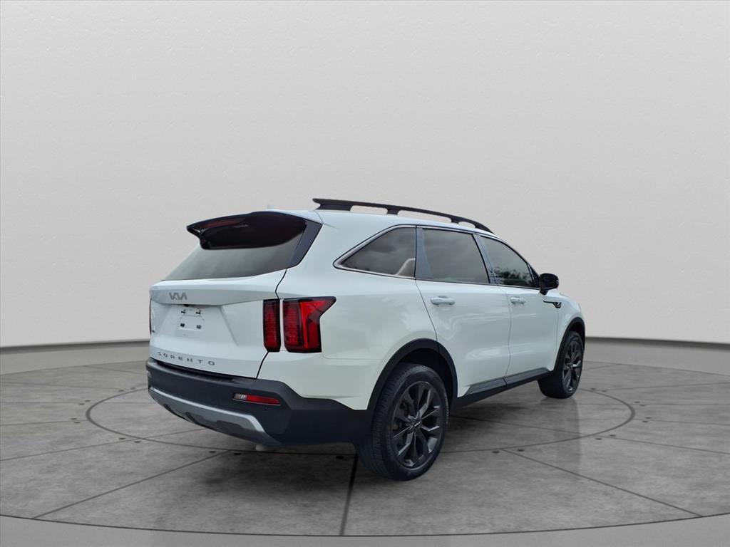 used 2022 Kia Sorento car, priced at $23,877