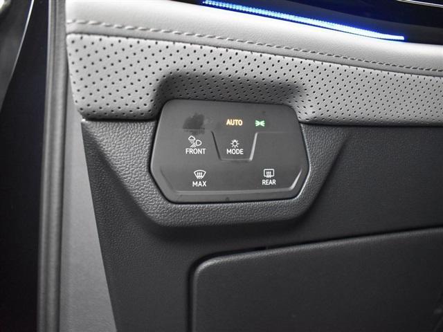 used 2024 Volkswagen Atlas car, priced at $36,937