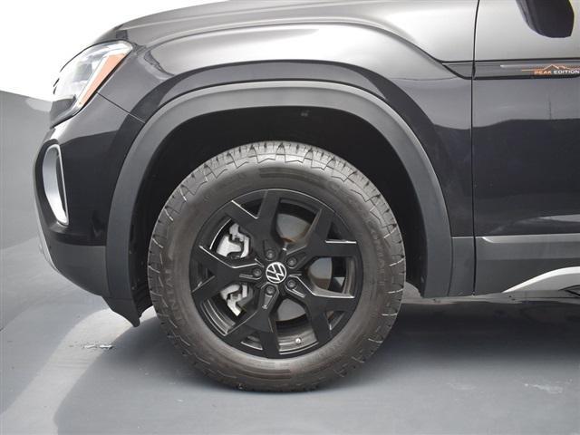 used 2024 Volkswagen Atlas car, priced at $36,937