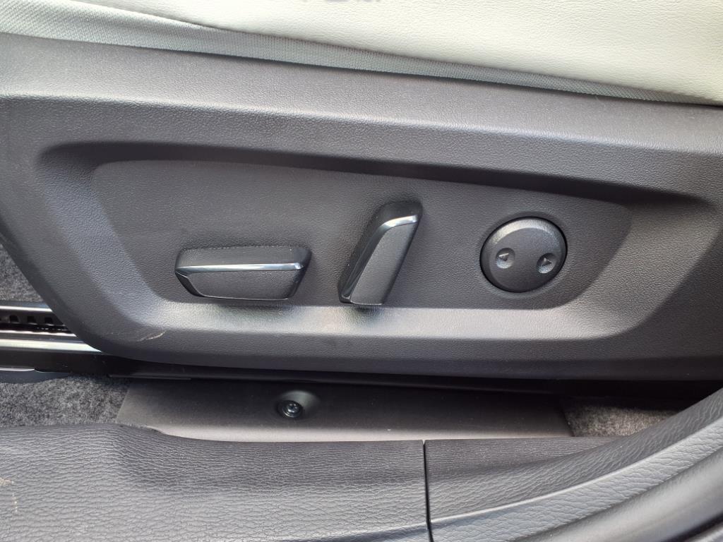 new 2025 Mitsubishi Outlander car, priced at $38,480