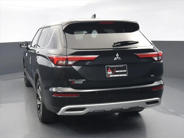 new 2024 Mitsubishi Outlander car, priced at $35,895