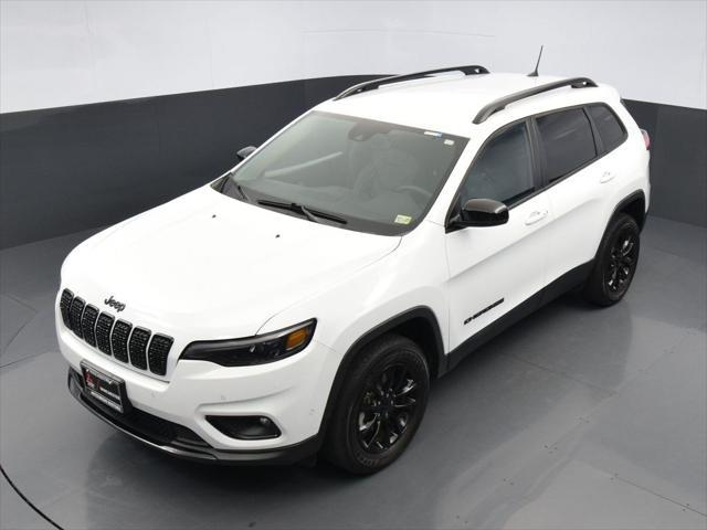 used 2023 Jeep Cherokee car, priced at $23,280