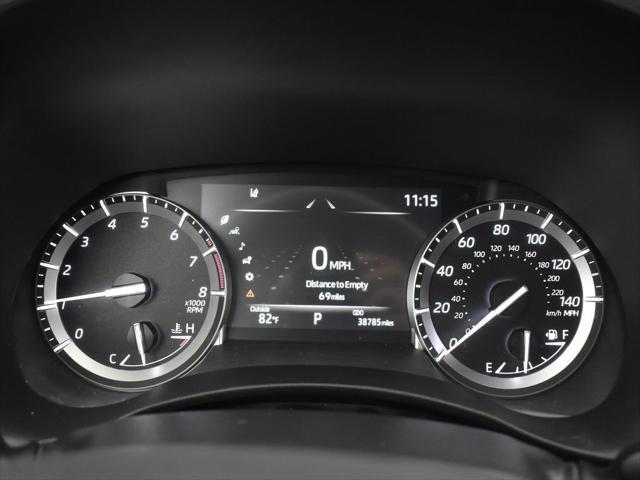 used 2022 Toyota Highlander car, priced at $35,597