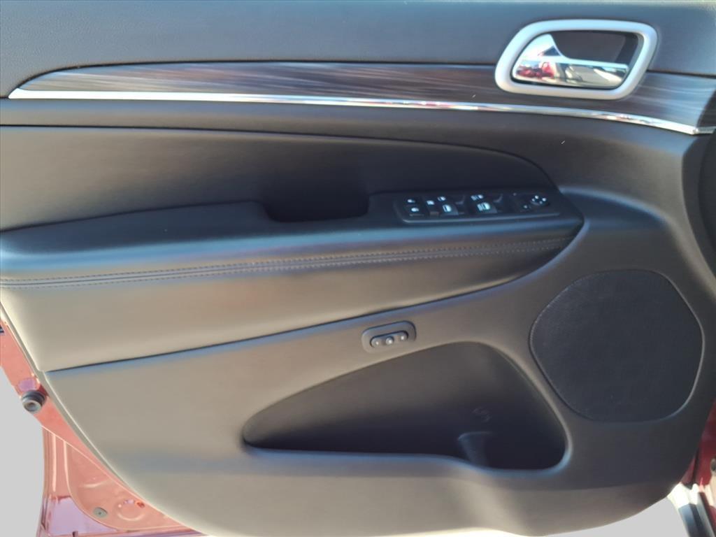 used 2019 Jeep Grand Cherokee car, priced at $16,997