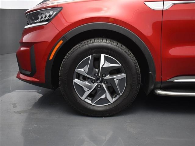 used 2021 Kia Sorento Hybrid car, priced at $22,997