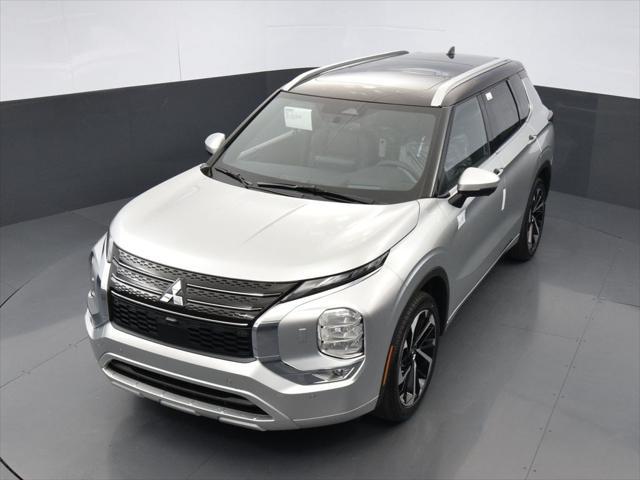 new 2024 Mitsubishi Outlander car, priced at $40,745