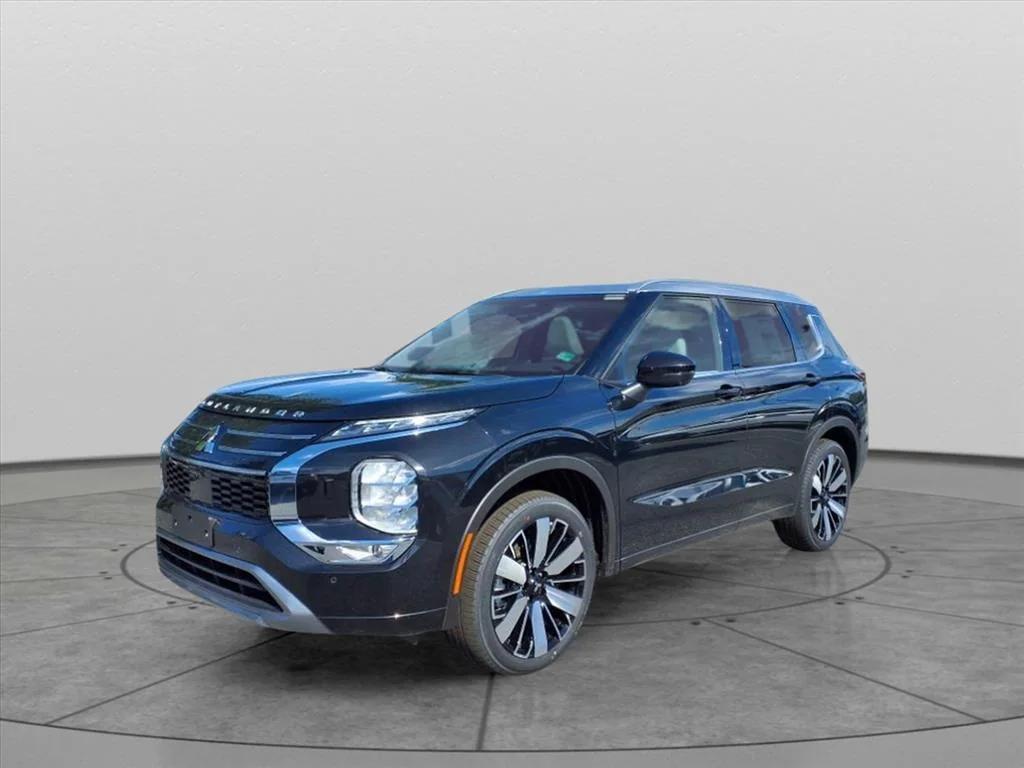 new 2025 Mitsubishi Outlander car, priced at $43,640