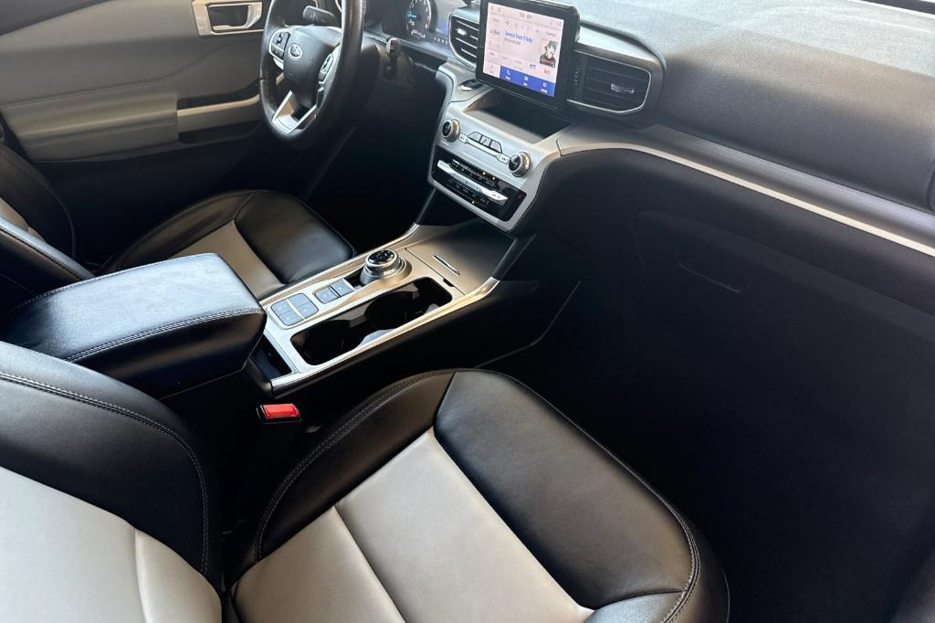 used 2022 Ford Explorer car, priced at $30,564