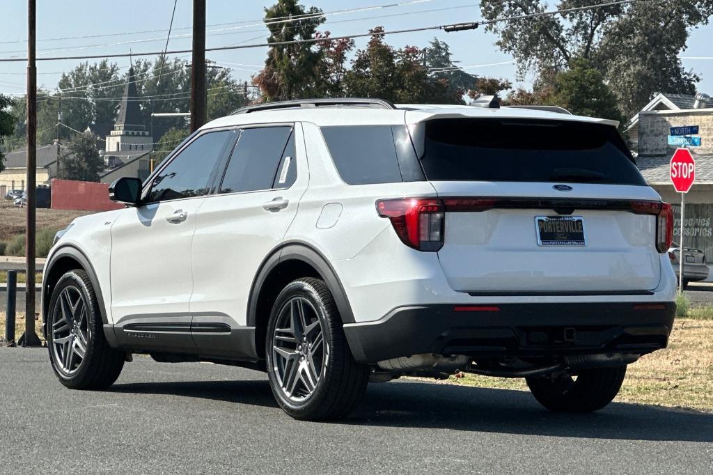 new 2025 Ford Explorer car, priced at $48,477