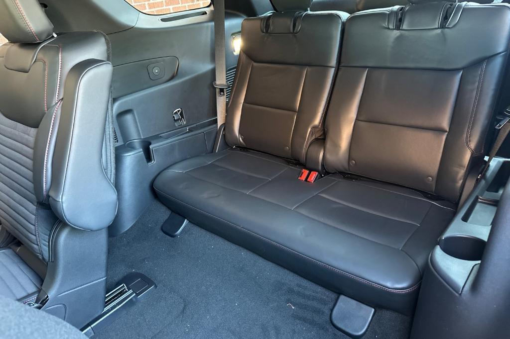 new 2025 Ford Explorer car, priced at $48,168