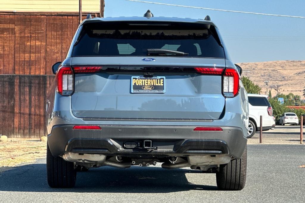 new 2025 Ford Explorer car, priced at $48,168