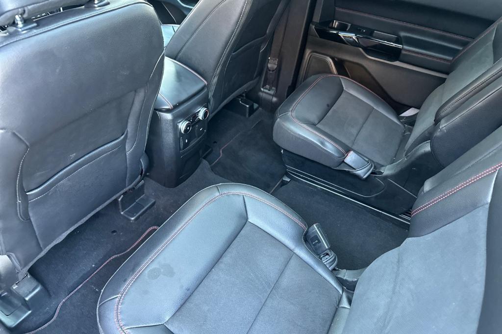 used 2023 Ford Explorer car, priced at $35,899