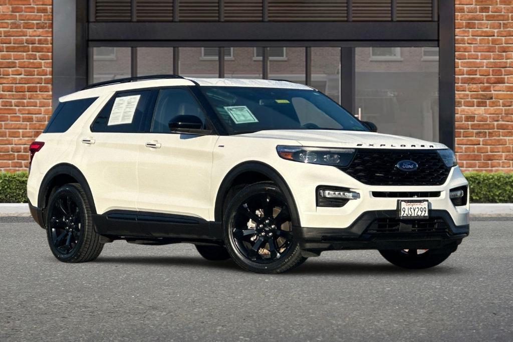 used 2023 Ford Explorer car, priced at $35,899