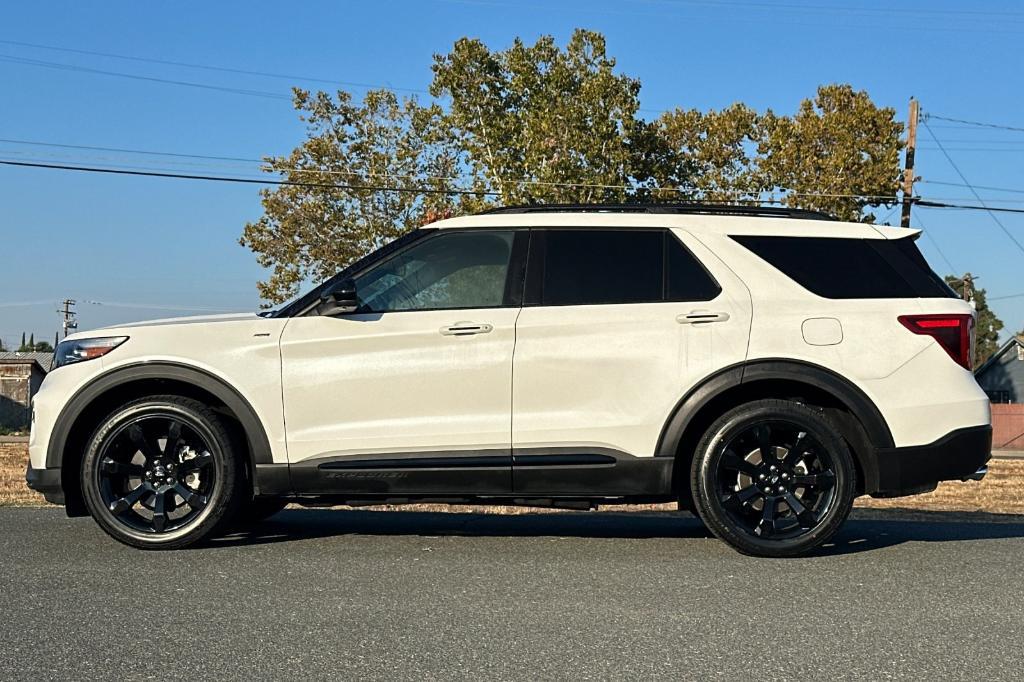 used 2023 Ford Explorer car, priced at $35,899