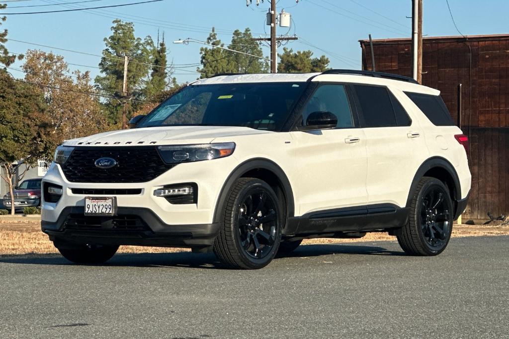 used 2023 Ford Explorer car, priced at $35,899