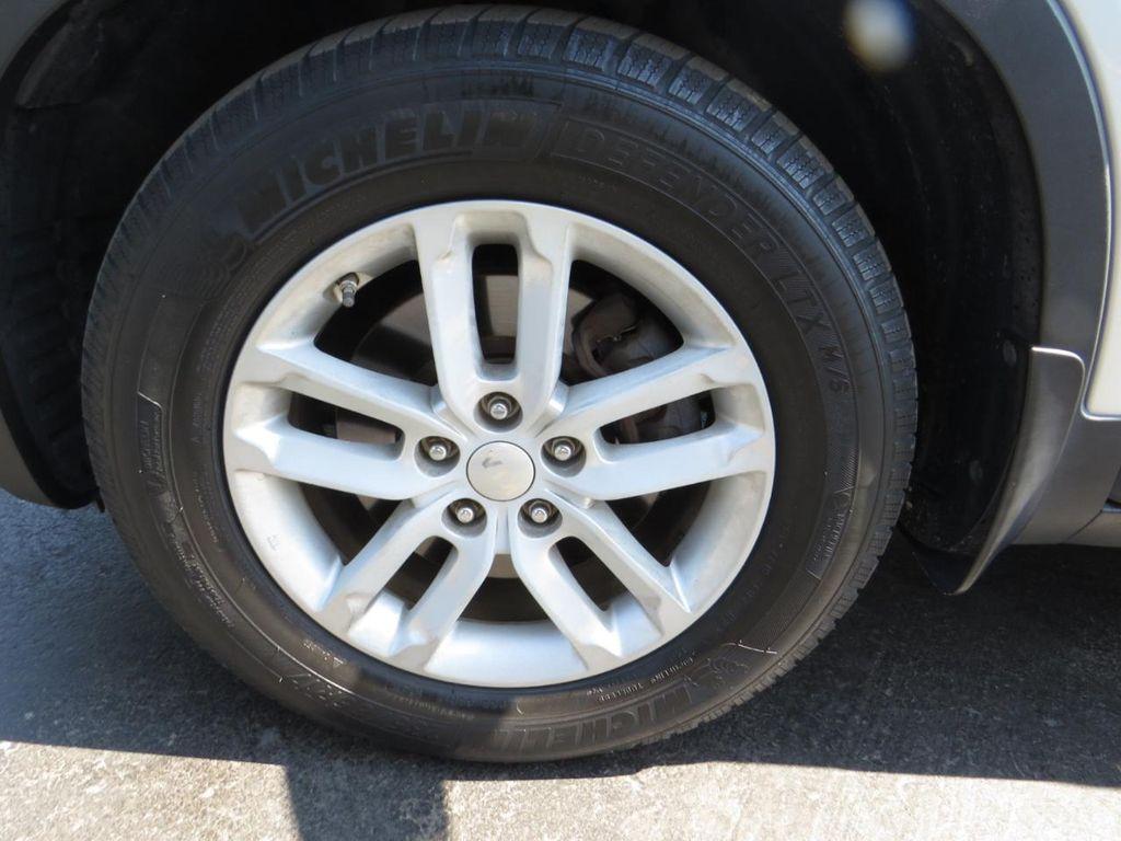 used 2014 Kia Sorento car, priced at $6,997