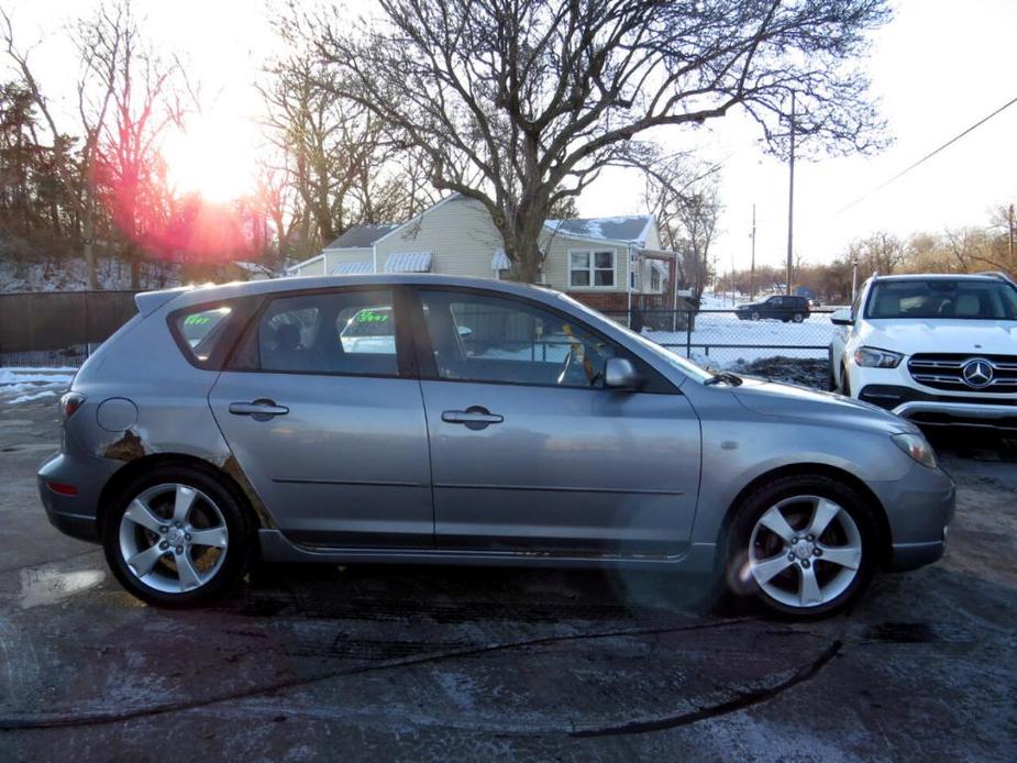 used 2004 Mazda Mazda3 car, priced at $3,197