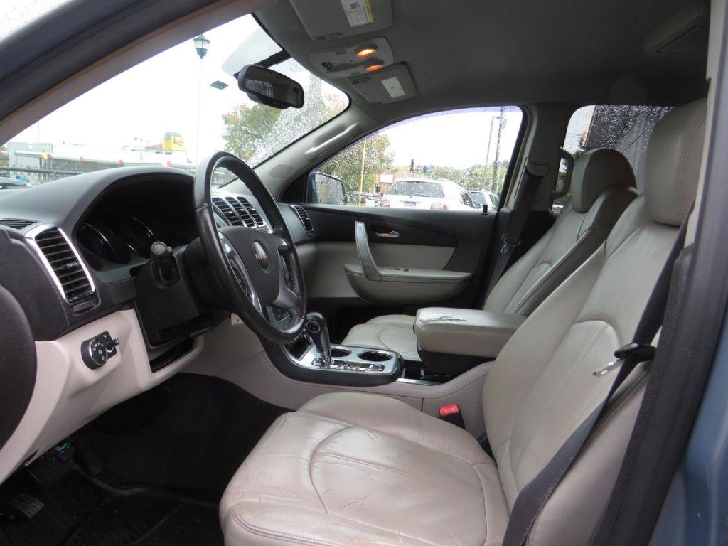 used 2007 GMC Acadia car, priced at $5,497