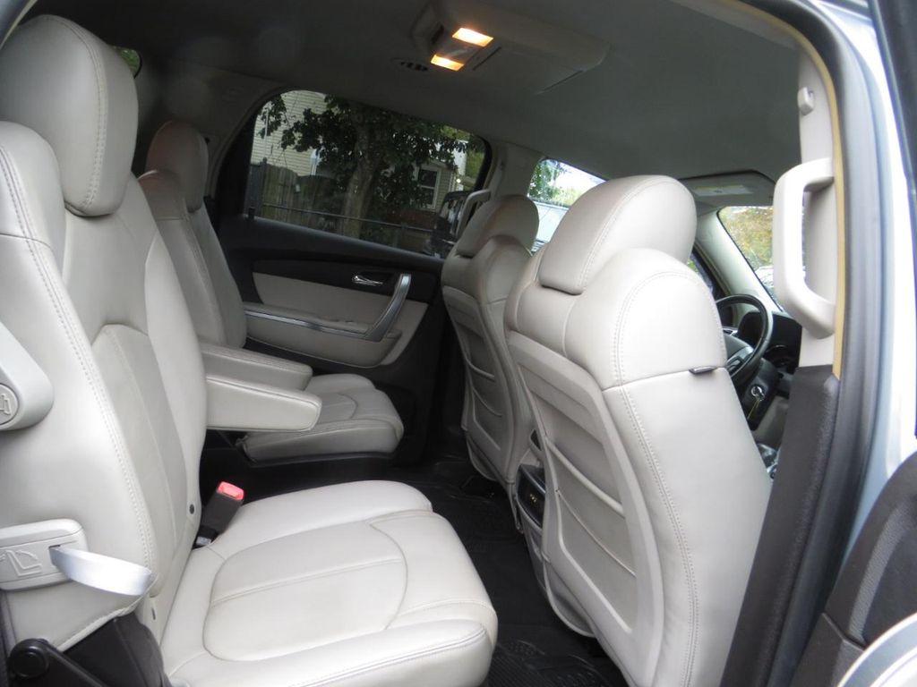 used 2007 GMC Acadia car, priced at $5,497