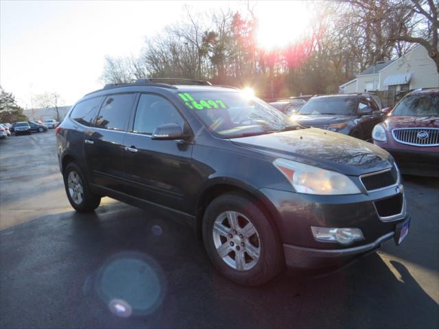 used 2011 Chevrolet Traverse car, priced at $6,497