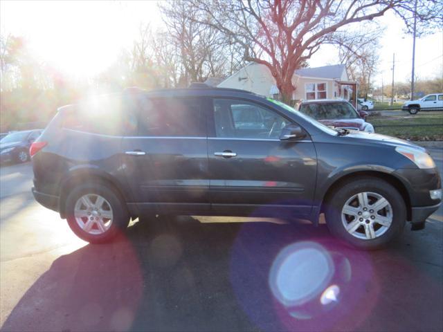 used 2011 Chevrolet Traverse car, priced at $6,497