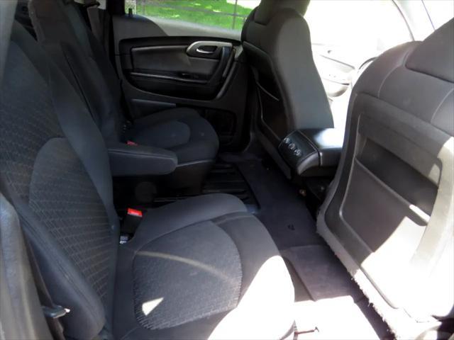 used 2012 Chevrolet Traverse car, priced at $5,497