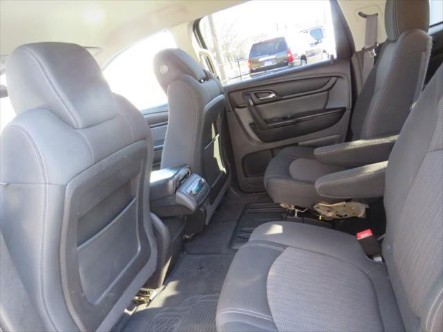 used 2013 Chevrolet Traverse car, priced at $6,197