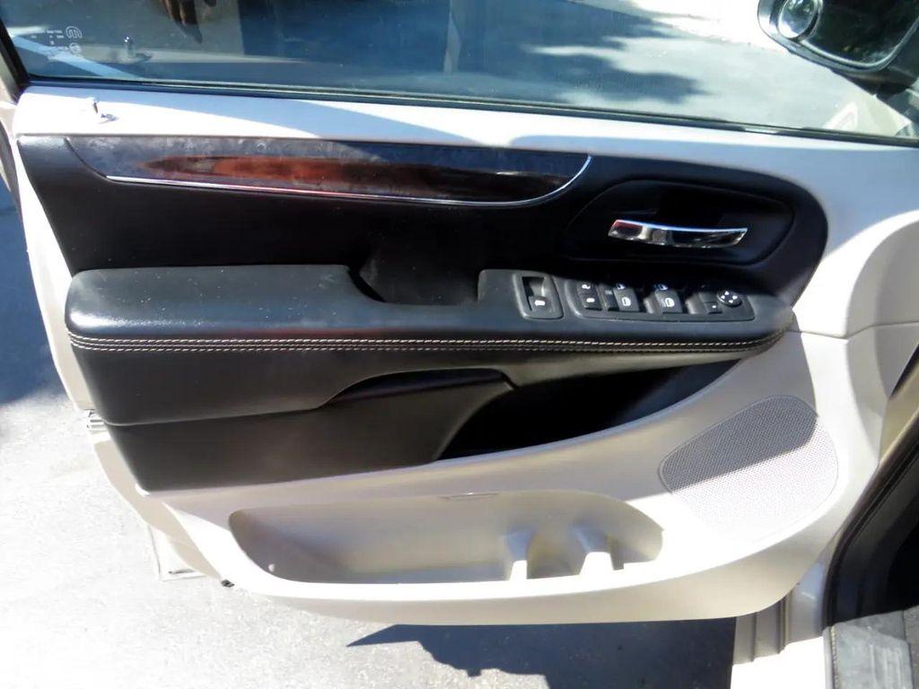 used 2015 Chrysler Town & Country car, priced at $8,197