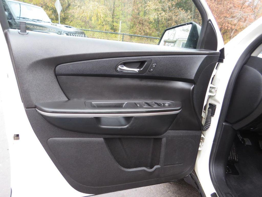 used 2012 GMC Acadia car, priced at $5,497