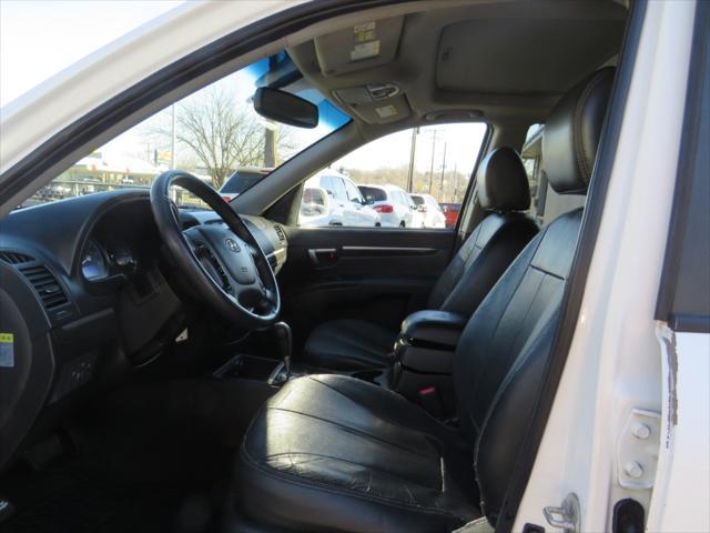 used 2009 Hyundai Santa Fe car, priced at $3,997