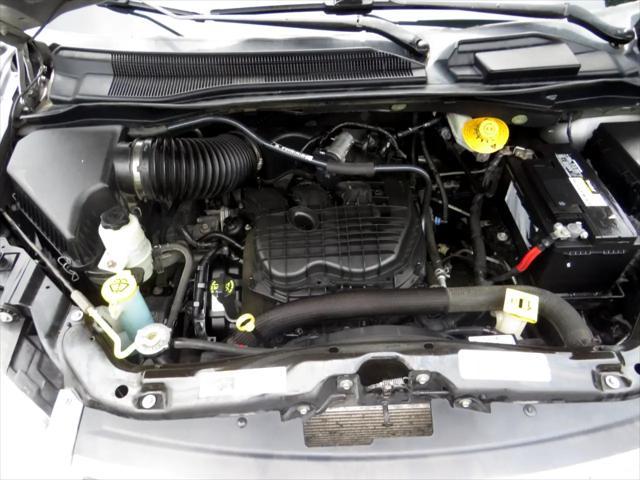 used 2014 Chrysler Town & Country car, priced at $8,997