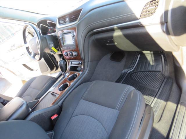 used 2014 Chevrolet Traverse car, priced at $7,997