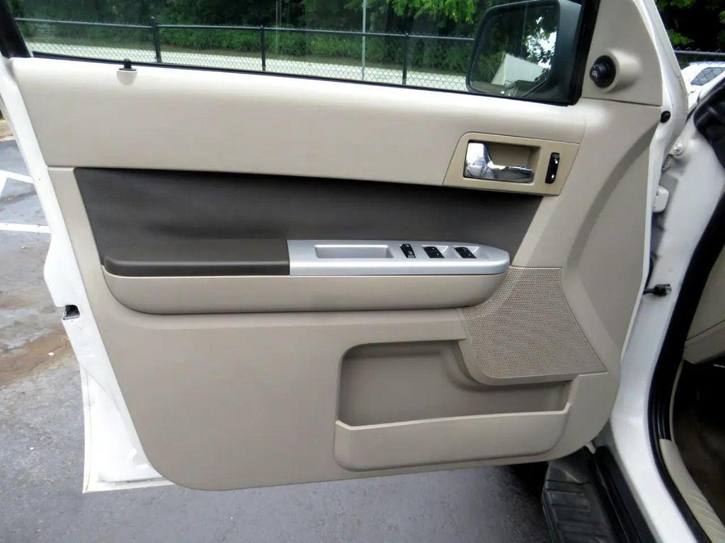used 2009 Mercury Mariner car, priced at $4,197