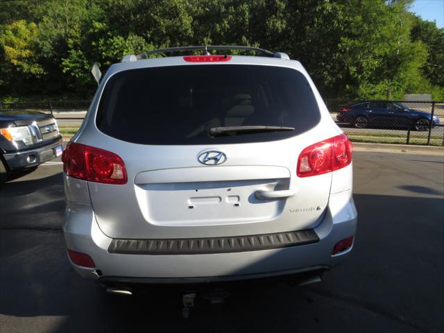 used 2007 Hyundai Santa Fe car, priced at $3,997