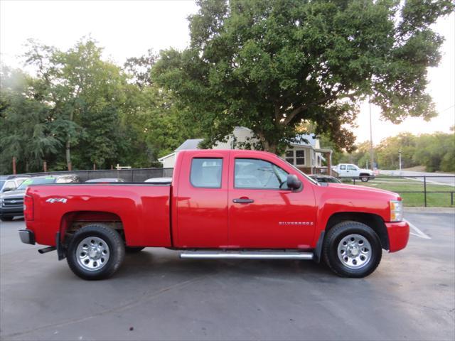 used 2007 Chevrolet Silverado 1500 car, priced at $7,197