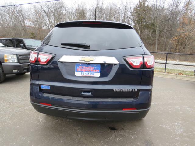 used 2015 Chevrolet Traverse car, priced at $8,497