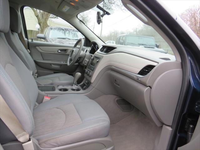 used 2015 Chevrolet Traverse car, priced at $8,497