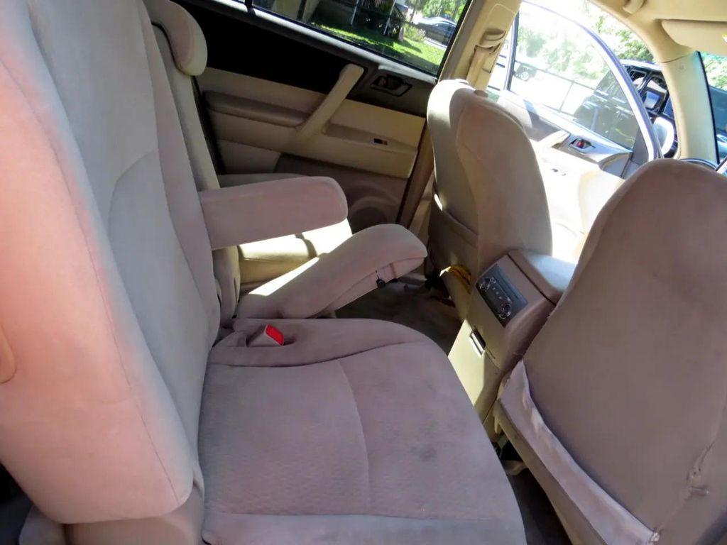 used 2010 Toyota Highlander car, priced at $7,997